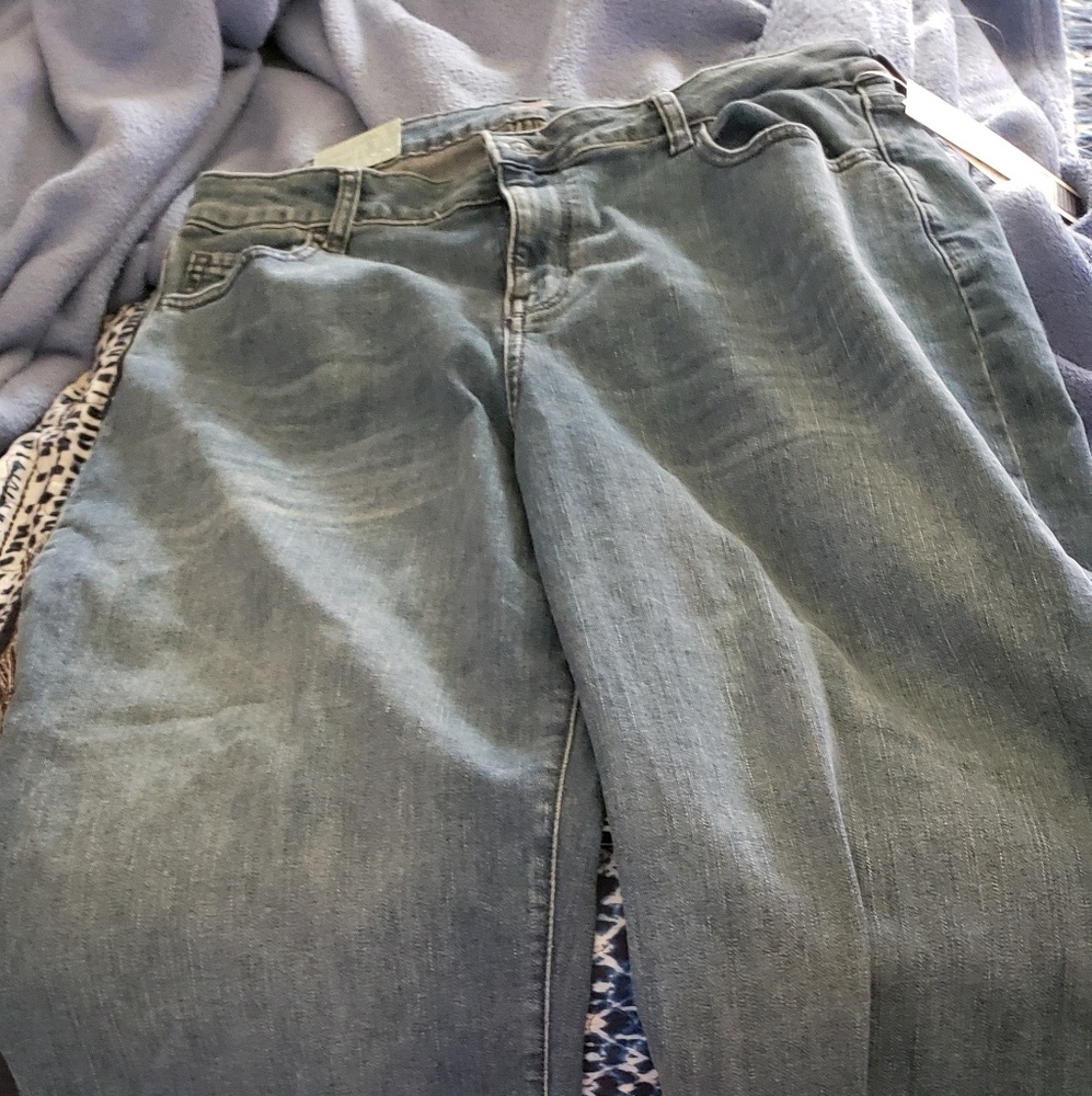 Old Navy wide leg jeans size 14 new with tags